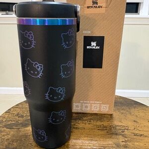 Stanley Black Tumbler with Iridescent Purple-Blue Trim and Kitty Print